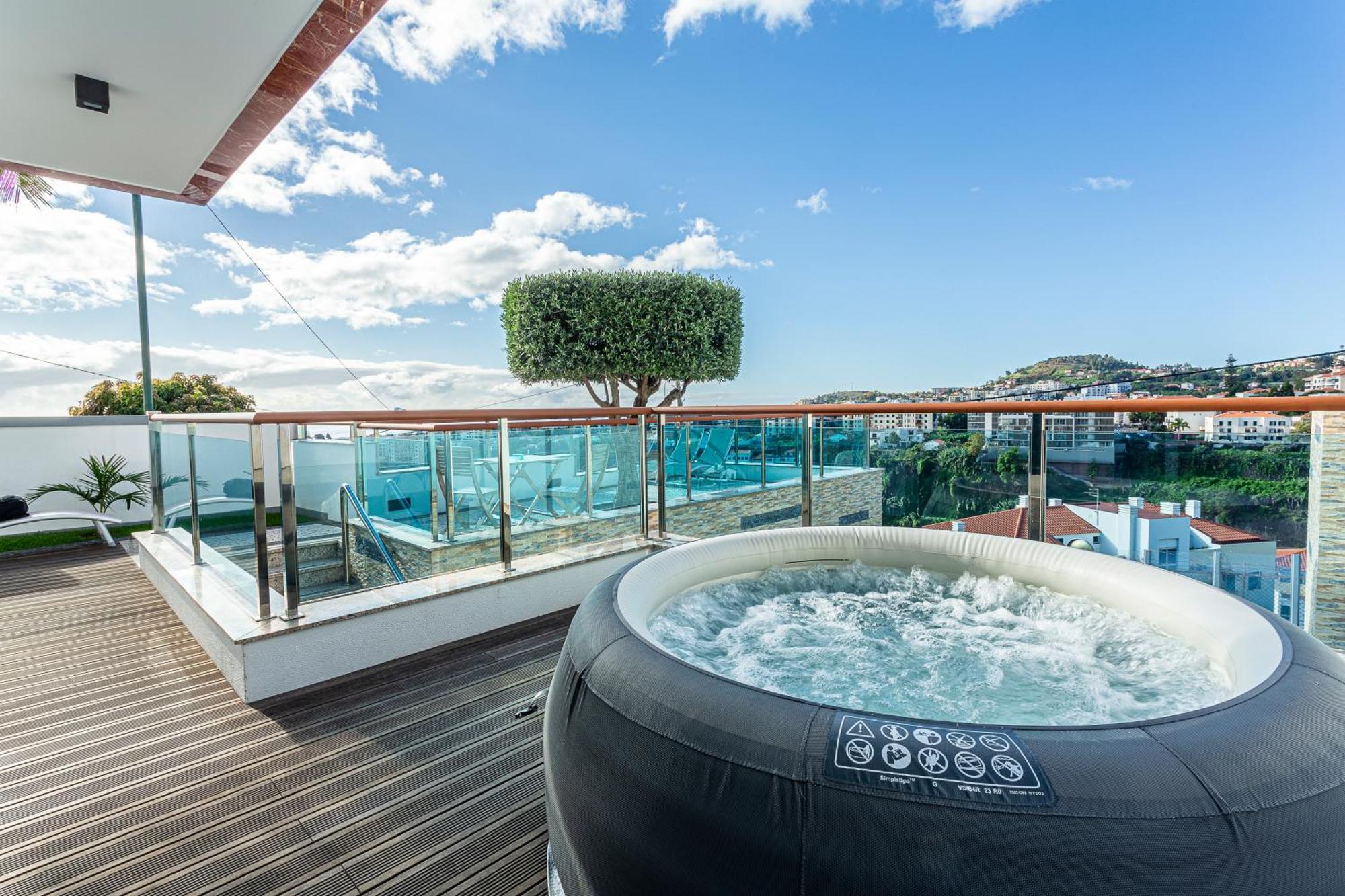 Villa Moradia Vista Atlantico à Funchal  Extérieur photo
